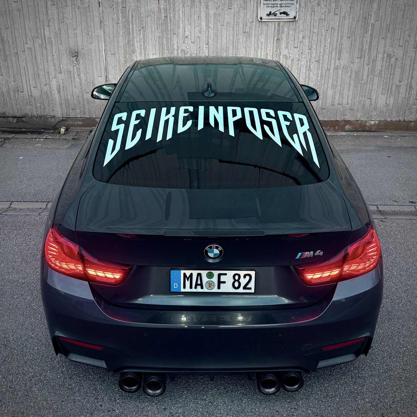 Heckbanner Curved